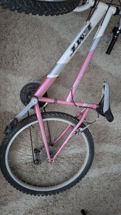 Bicicleta Team Pro 4210 24" Rosa/Branca – Para Restauro ou Utilização