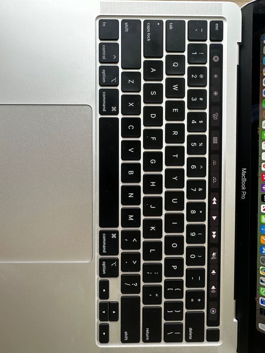MacBook Pro 13”, 2020