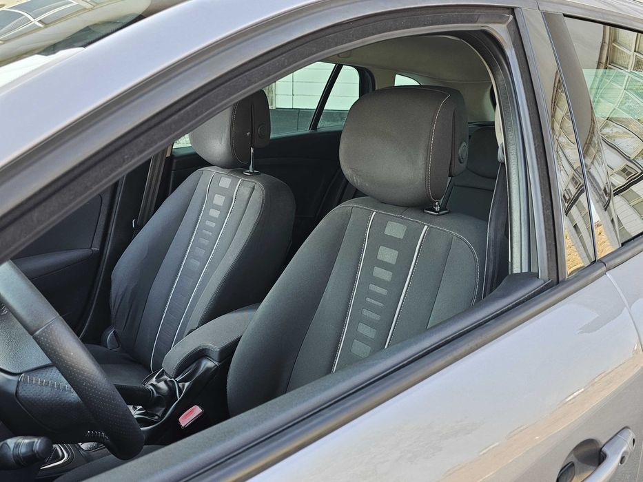 Renault Megane 1.6dci 130cv - 2012