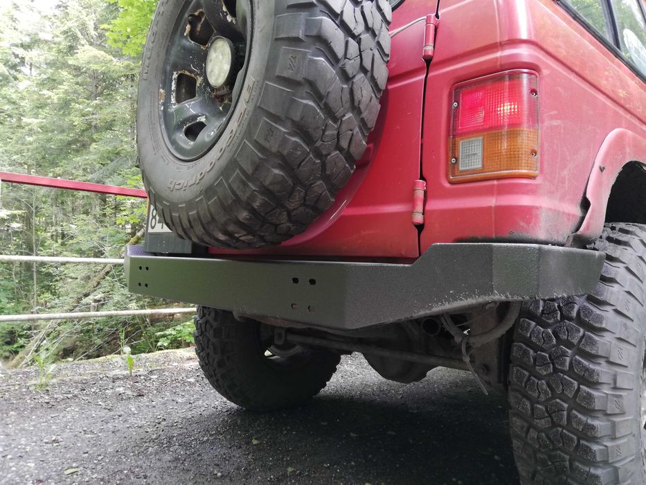 Zderzak stalowy Mitsubishi Pajero 1 - tył / tylny