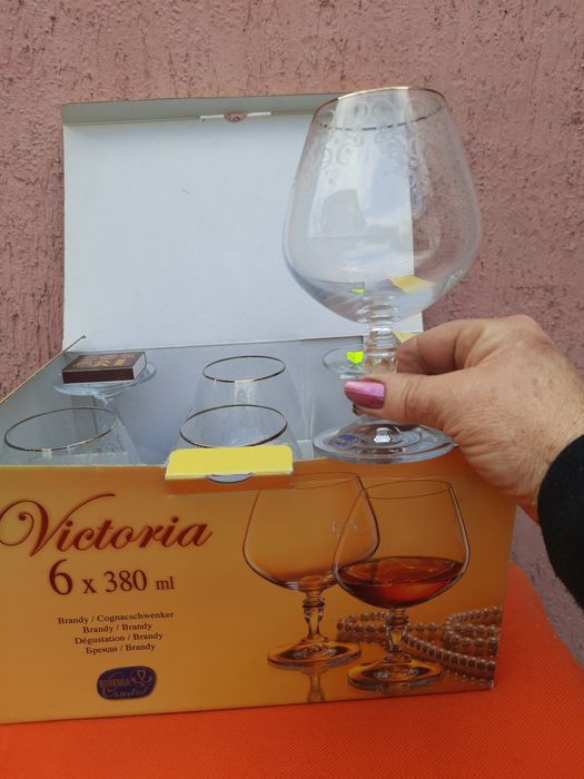 Бокалы для брэнди,богемия.