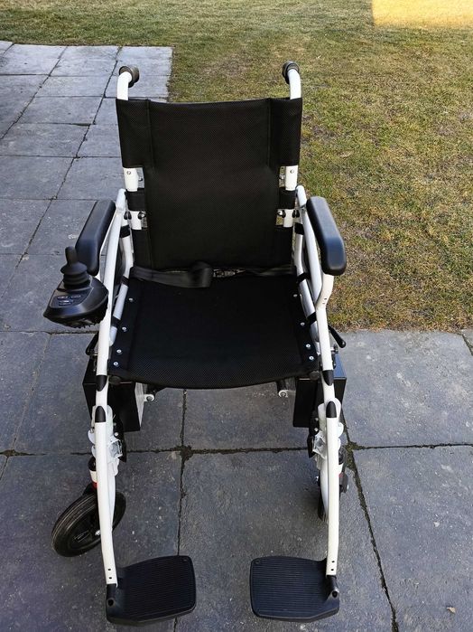 Wózek inwalidzki elektryczny składany Antar AT52304