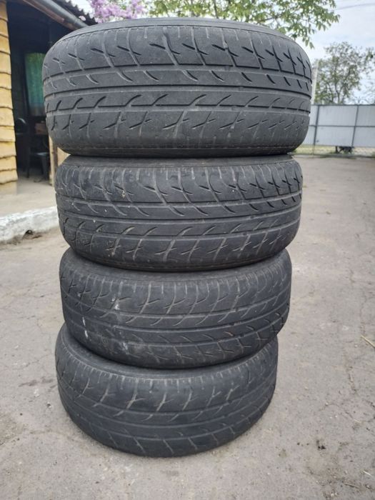 Продам колеса на 16 у доброму стані.