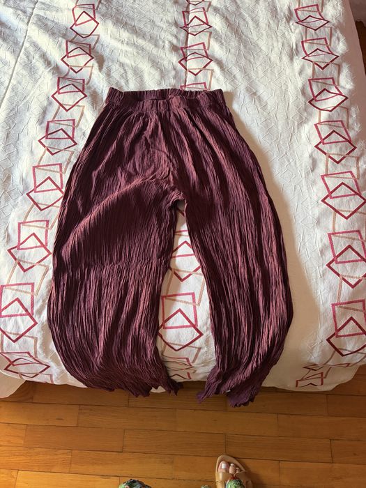 Calça bordô fluída