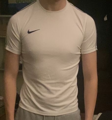 Koszulka sprotowa nike