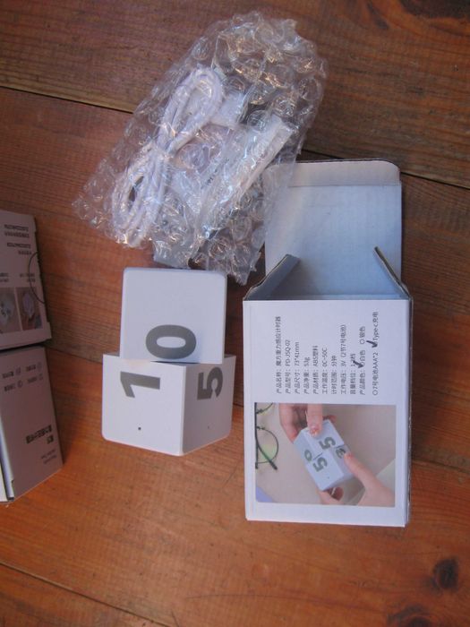 Таймер  с большими цифрами и аккумулятором