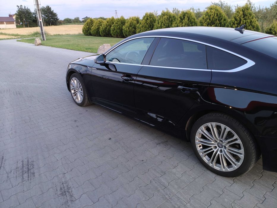 Samochód Audi A 5