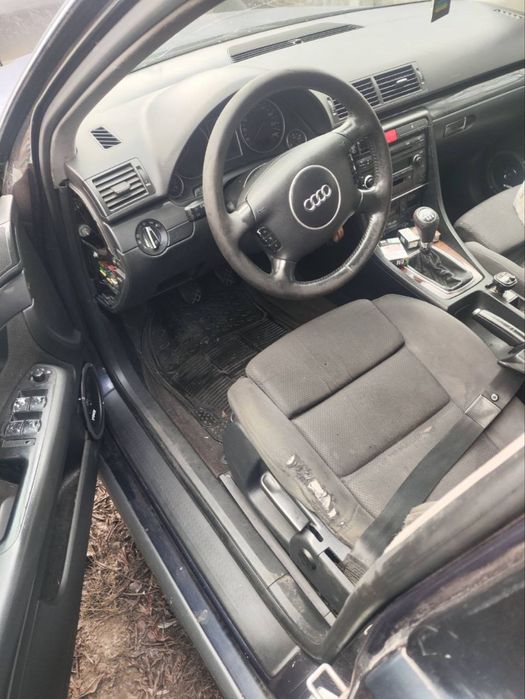Продам ауди 2.5 А4 Б6