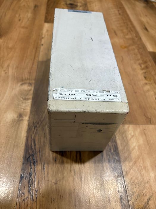 Джерело безперебійного живлення(ДБЖ) ИБП безперебійник