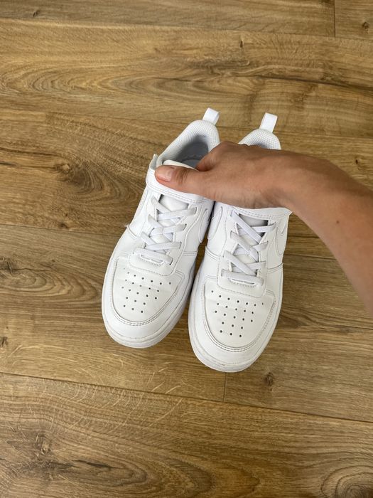 Білосніжні кеди кросівки Nike 33 (20,5 см)