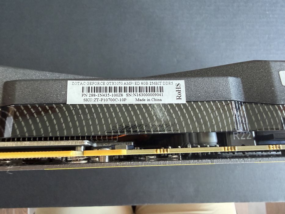 Видеокарта ZOTAC GeForce GTX 1070 AMP Edition 8GB