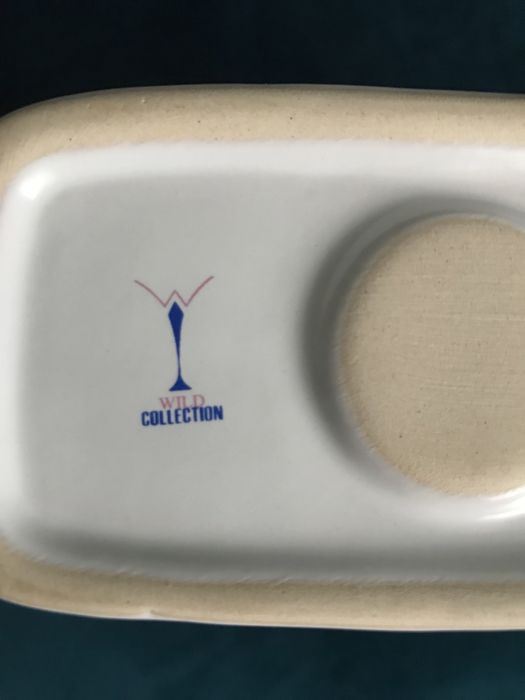 Керамічні ємності для чаю, кави, цукру.