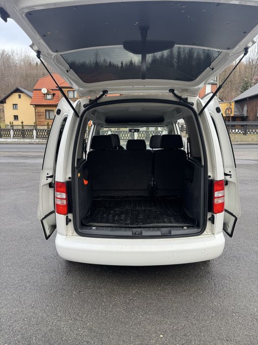 Volkswagen Caddy 1.6 diesel 102 KM