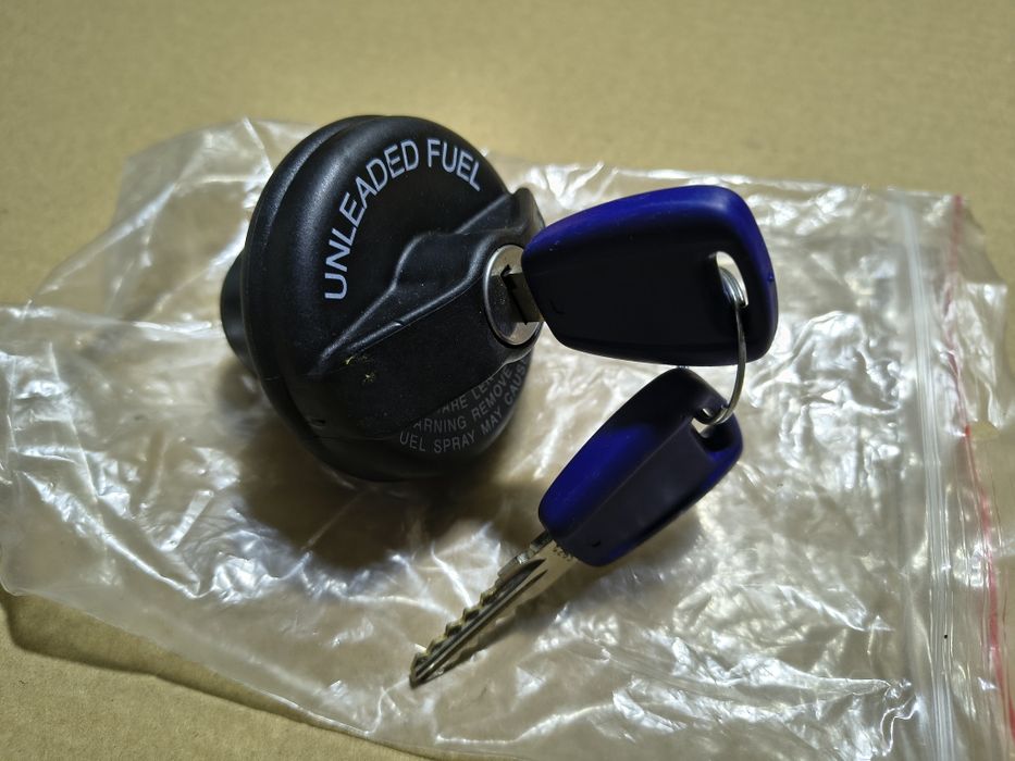 NOWY korek wlewu paliwa Fiat Seicento - OKAZJA!!!