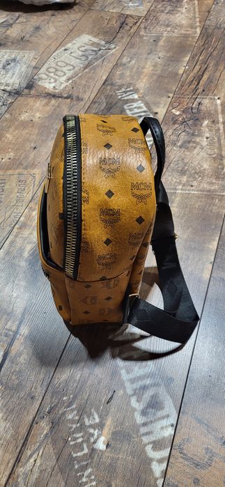 MCM brązowy camel plecak damski logo premium średni