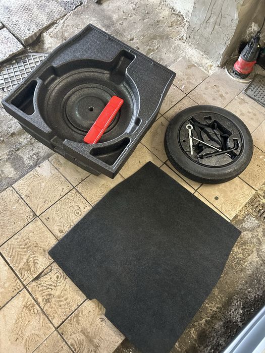 Volvo S60 Koło dojazdowe zapasowe narzedzia Komplet