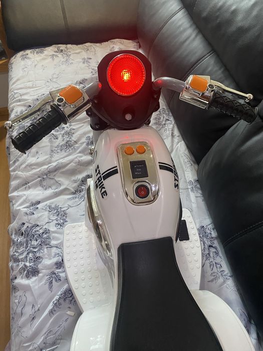 Motocicleta Elétrica Infantil