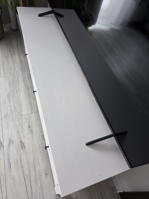 Szafka rtv Ikea Hemnes, biała bejca, drewniana