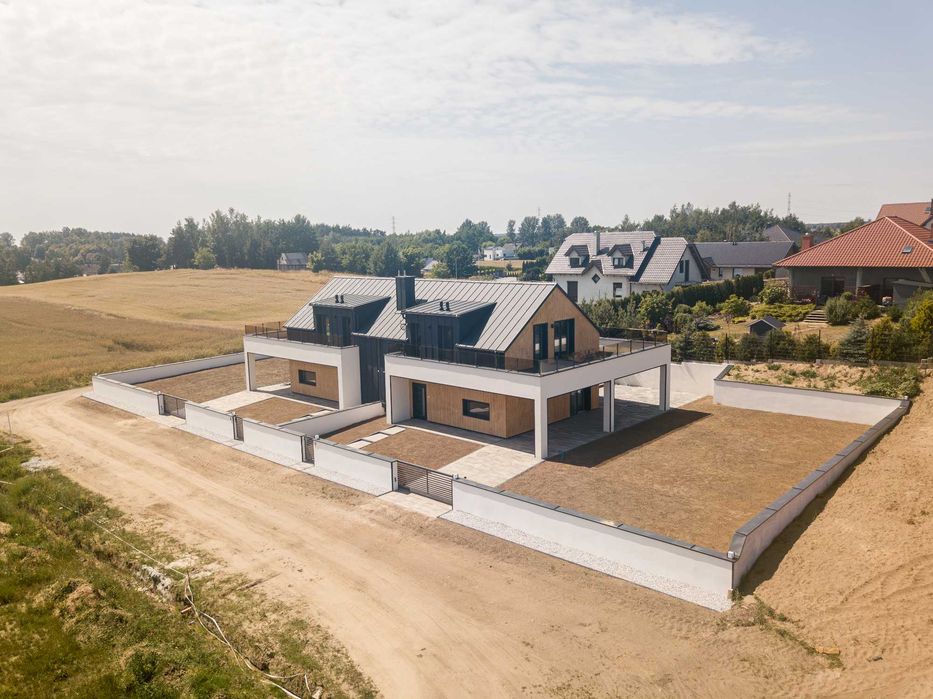 Sprzedam dom w zabudowie bliźniaczej w Rożentalu - Widok 2