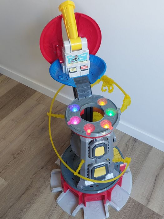 Torre Patrulha Pata Gigante