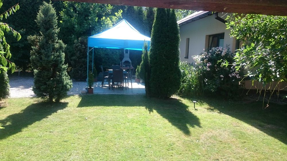 DOMEK w centrum Ustronia do wynajęcia ! duży ogród. bastówka.pl