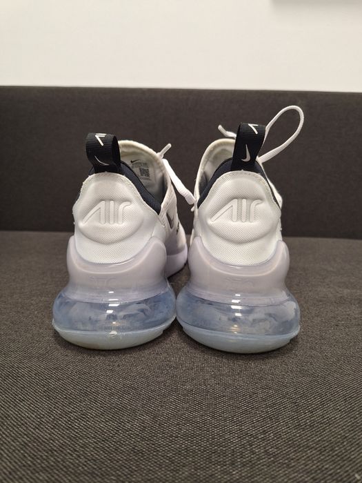 Białe buty Nike Air Max 270 męskie rozmiar 42 sneaksery