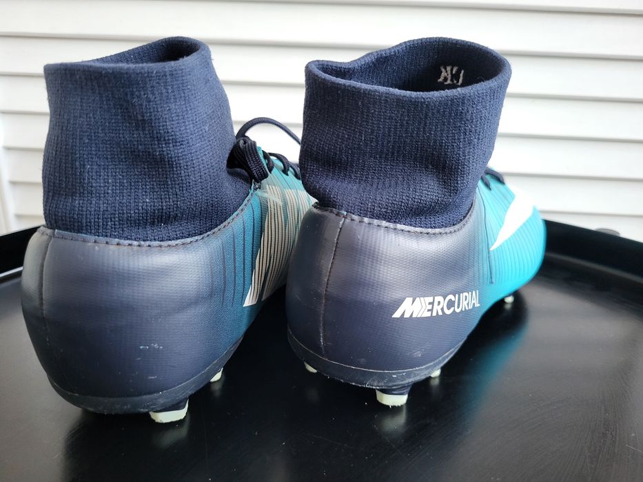 Buty piłkarskie Nike merkury rozmiar 35.5