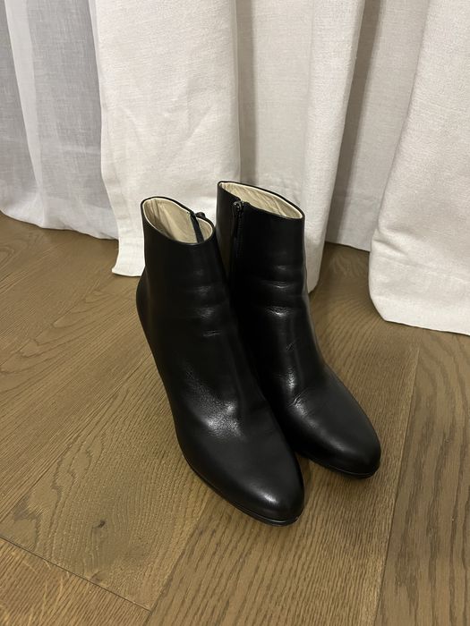 Botki Hobbs London 42