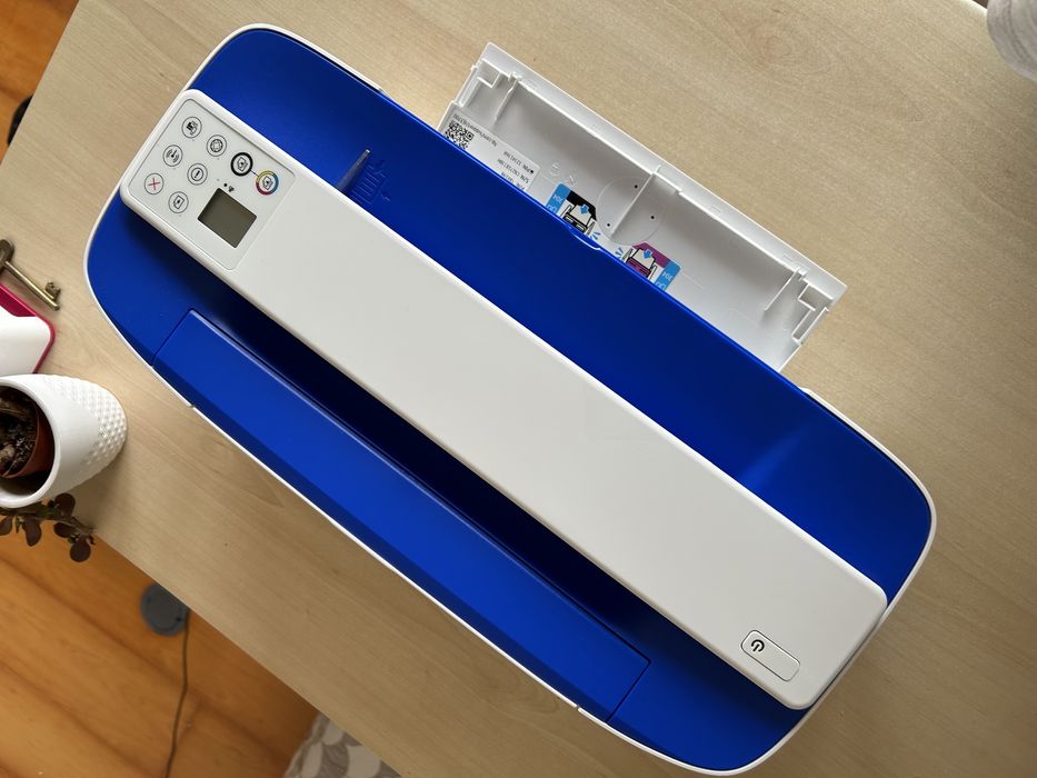Impressora HP DeskJet 3760 - sem tinteiros