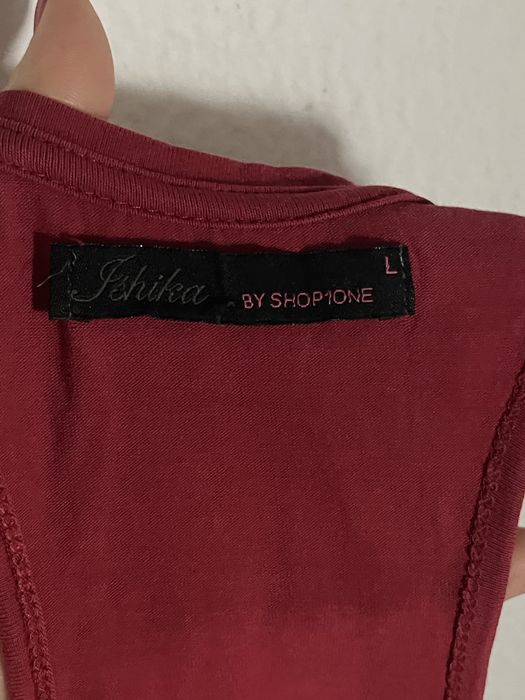 Top vermelho estilo halter com brilhantes