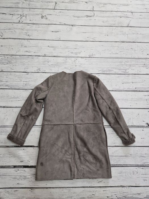 Lukasz Jemiol kurtka plaszczyk zamszowy Łukasz Jemioł