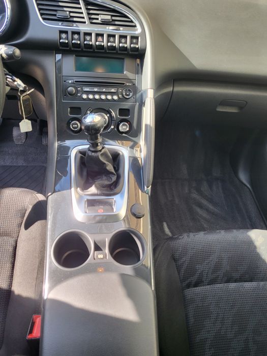 Peugeot 3008 panorâmico