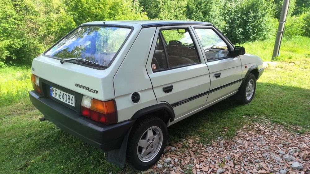Skoda Favorit 1992 photo 3