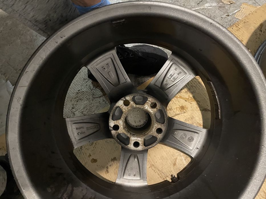 Felgi 17'' Audi Skoda Seat VW Jak nowe 5x112 7x17 ET37