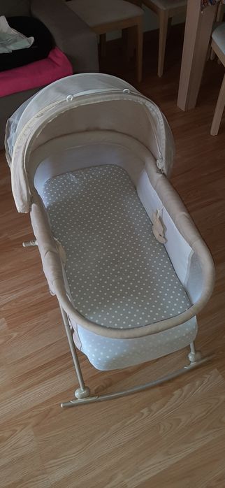 Berço Portátil Kinderkraft com Colchão