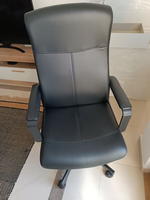 Cadeira de escritório IKEA Millberget como nova