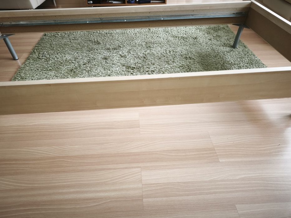 Łóżko 90x200 jednoosobowe ze stelażem