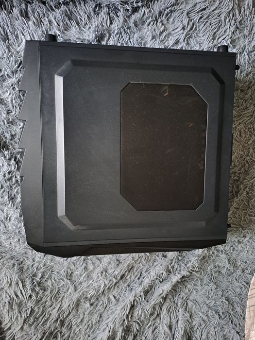 Бп  Chieftec 650W. Вместе с корпусом.