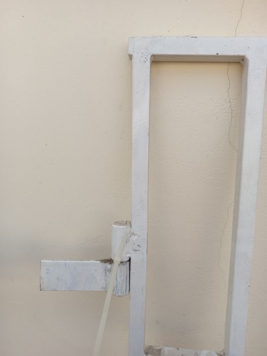 Krata stalowa na okno, okienna