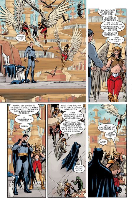 Комікс. Batman Universe by Brian Michael Bendis Hardcover. Бетмен всесвіт