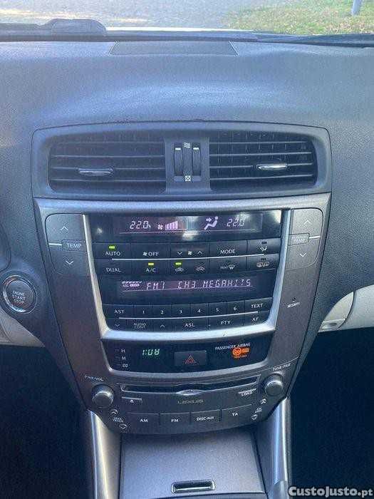 Lexus IS 220 D - 09/2009