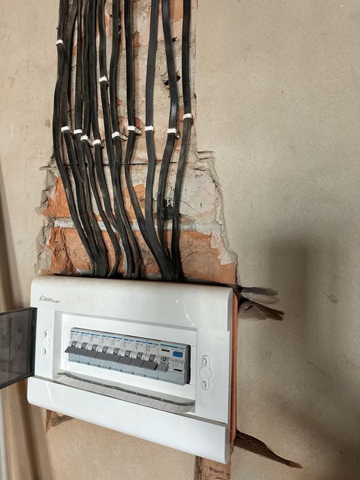 Продаж котеджу у мальовничому місці