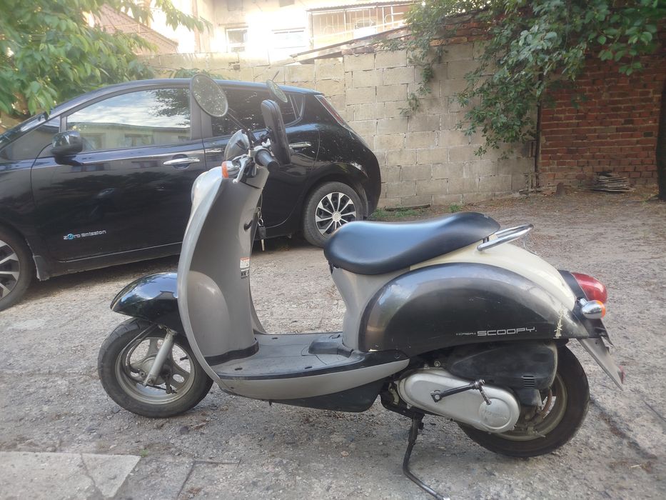 Скутер з документами Honda Crea Scoopy 50 4t