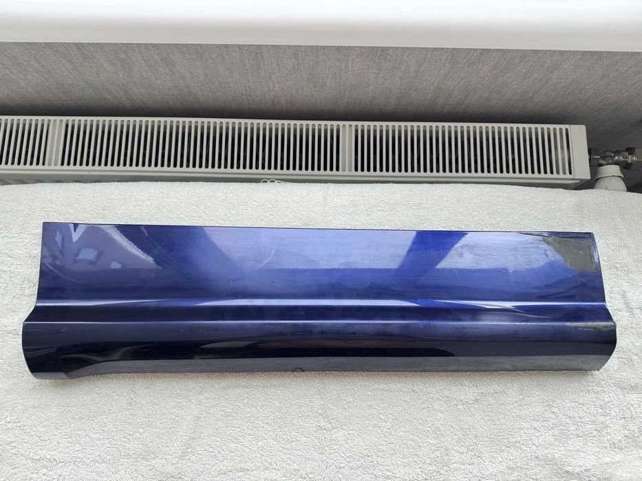 Audi q5 80a sline накладка на праві задні двері 80a853970b