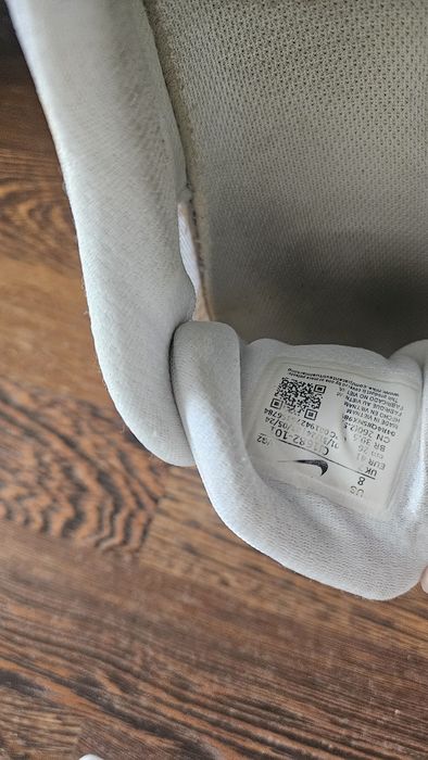 Wisenne Buty Nike Białe rozm. 41