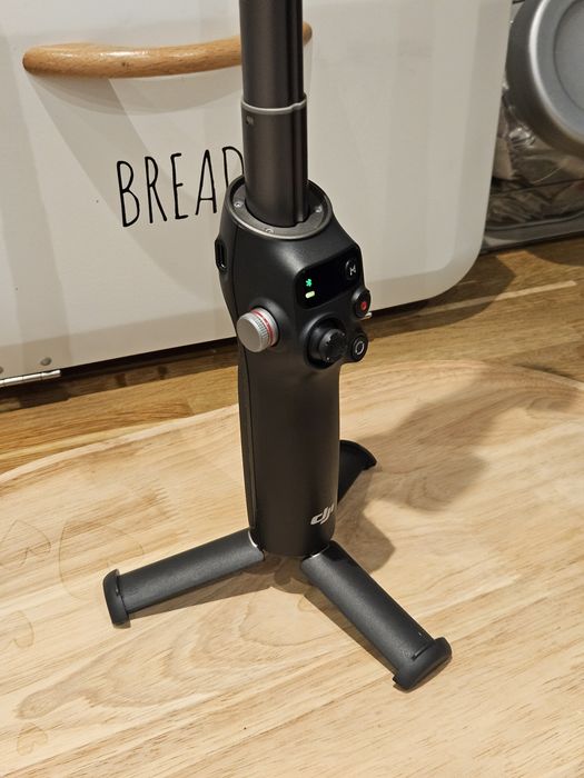DJI osmo mobile 8 + etui | bardzo dobry stan | praktycznie nie używany | kraków
