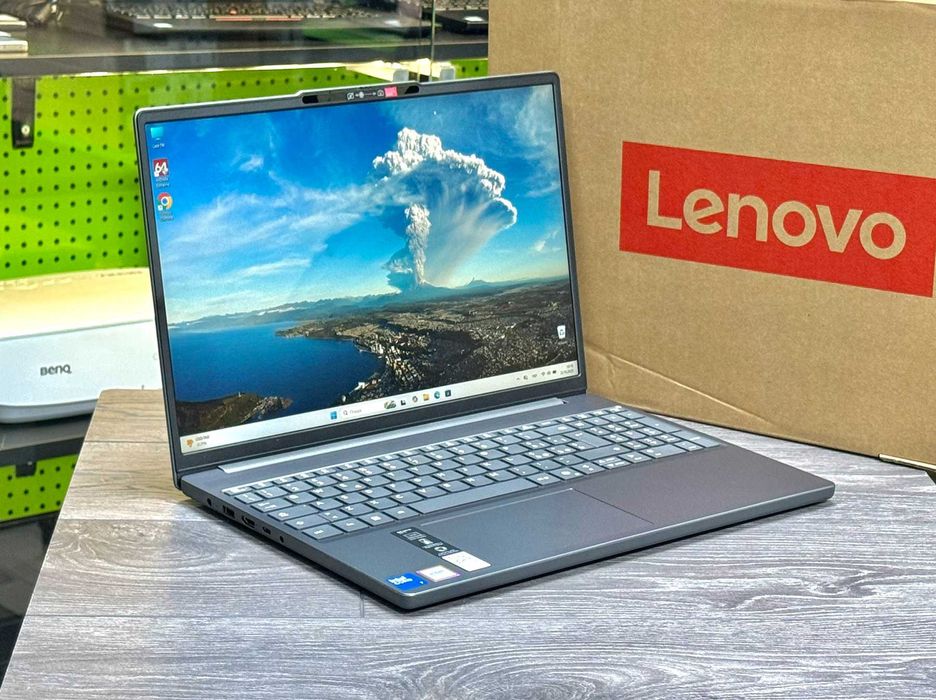 НОВІ!! 2025рік! Ноутбуки Lenovo Slim 3 15IRH / Core 7 240H / 15.6 IPS