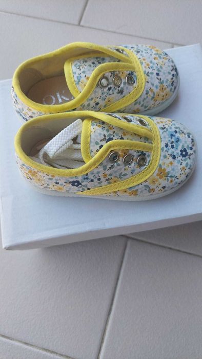 Tenni Floral para menina