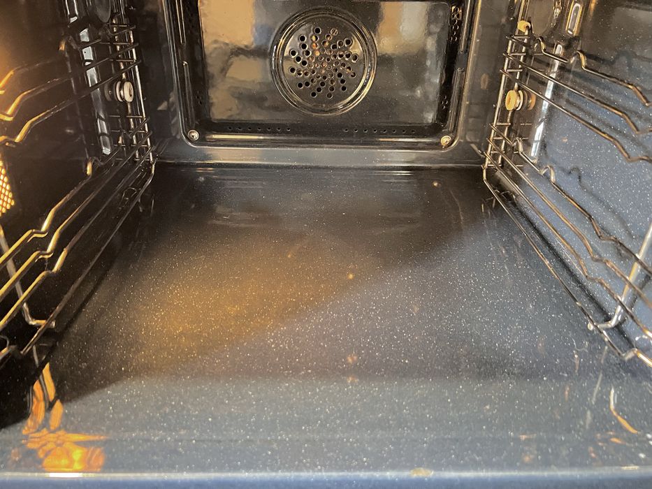 Духовка з свч Samsung ( Малайзія)