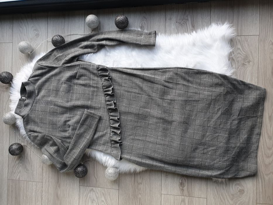 Sukienka w kratkę szara rozmiar 42 40 River Island